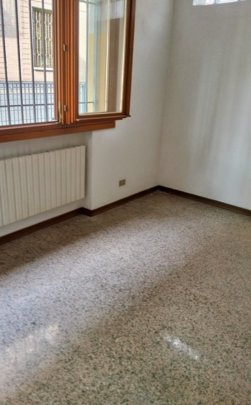 PADOVA GUIZZA, VIA CONSELVANA, PORZIONE AUTONOMA DI ABITAZIONE IN A/3 SENZA SPESE CONDOMINIALI. N...