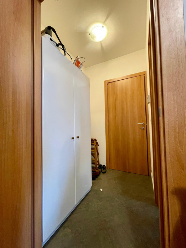 Appartamento bilocale locato con contratto 4+4 in situato a Mellaredo, al primo piano di una pala...