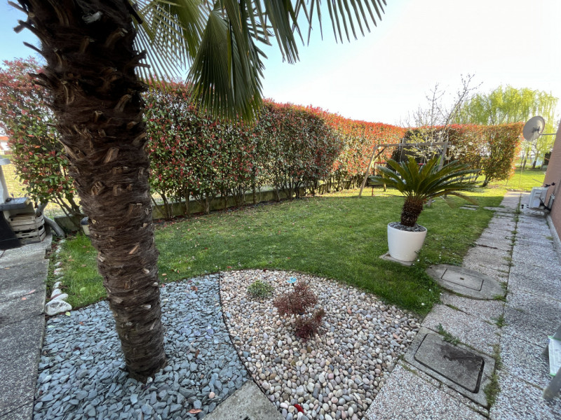 Scopri il tuo nuovo rifugio nel cuore della tranquilla zona di Murelle, a Villanova di Camposampi...