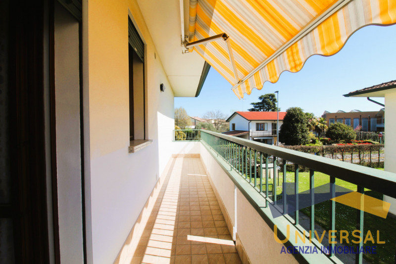 VIGONZA - Fraz. Codiverno - In quartiere residenziale lontano da traffico e rumori, ma al contemp...