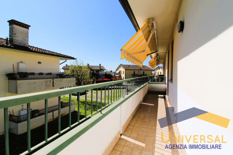 VIGONZA - Fraz. Codiverno - In quartiere residenziale lontano da traffico e rumori, ma al contemp...