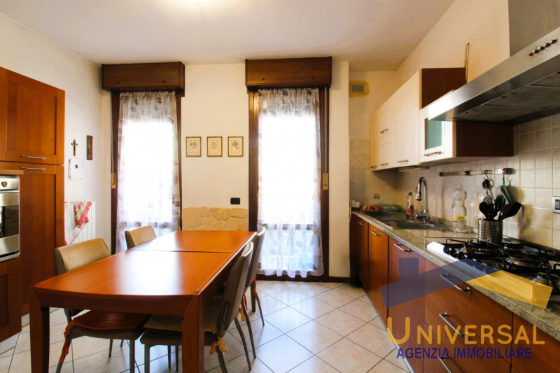 Cadoneghe – Nel cuore di Cadoneghe vecchia a pochi passi dai principali servizi, quali scuole , s...