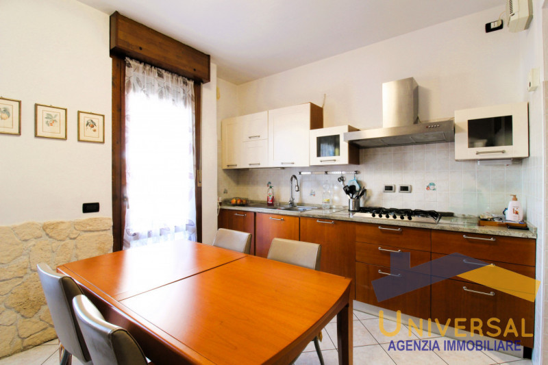 Cadoneghe – Nel cuore di Cadoneghe vecchia a pochi passi dai principali servizi, quali scuole , s...