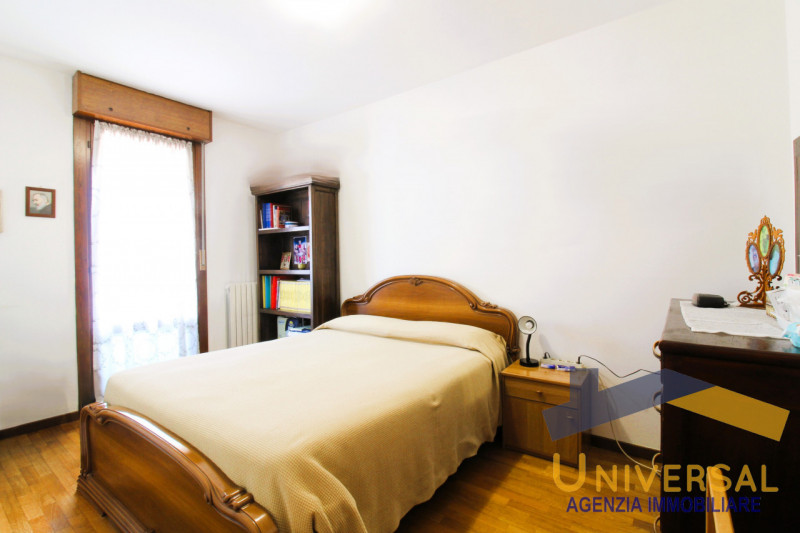 Cadoneghe – Nel cuore di Cadoneghe vecchia a pochi passi dai principali servizi, quali scuole , s...