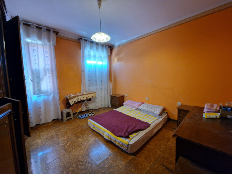 Abano Terme, zona centralissima a pochi passi dal centro. Appartamento al terzo ed ultimo piano (...