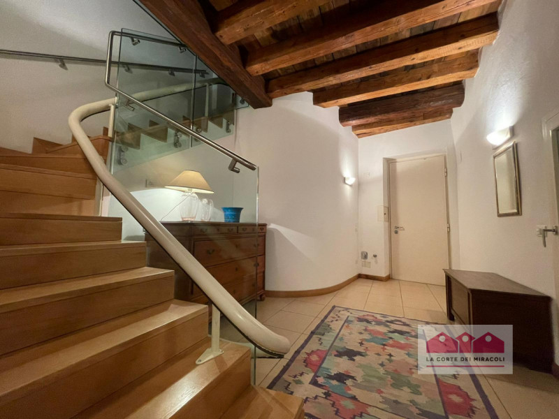 CONTRATTO 3+2 CON TRASFERIMENTO DI RESIDENZA - CENTRO STORICO: A POCHI PASSI DALLA PIAZZA PRINCIP...