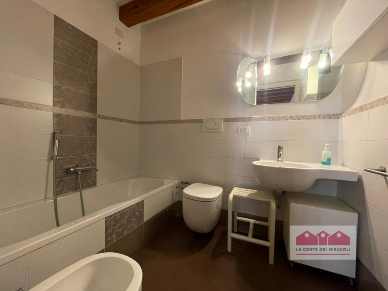 CONTRATTO 3+2 CON TRASFERIMENTO DI RESIDENZA - CENTRO STORICO: A POCHI PASSI DALLA PIAZZA PRINCIP...