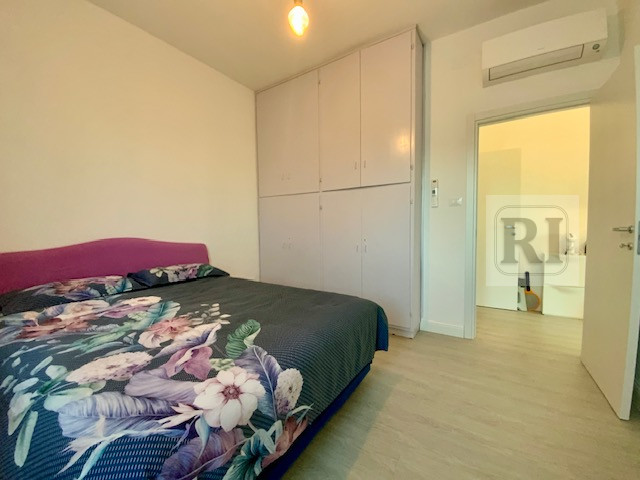 In una delle zone più tranquille e residenziali di Mandria, nel Comune di Padova, proponiamo in v...