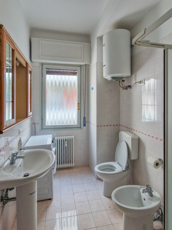 VICENZA - San Marco: nelle immediate vicinanze di Ponte Pusterla, su complesso residenziale ottim...