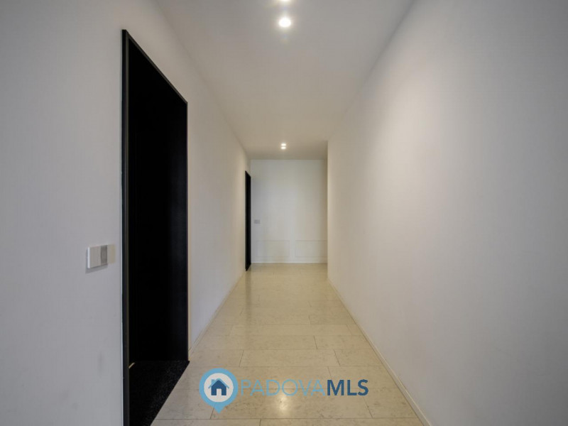 Gruppo Padova MLS
MESTRINO: In quartiere residenziale nel cuore di Mestrino proponiamo un'attico ...