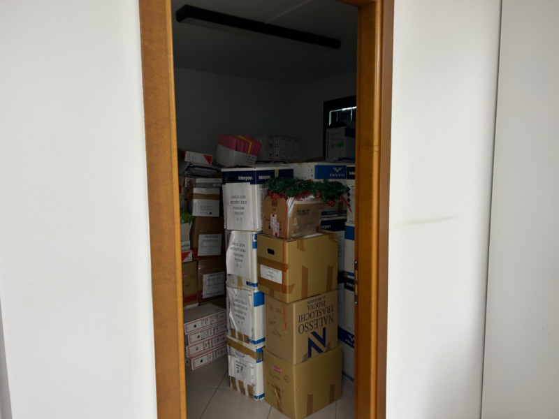 ZONA CENTRALE, in ottima posizione, con ampia possibilità di parcheggio, proponiamo in affitto uf...