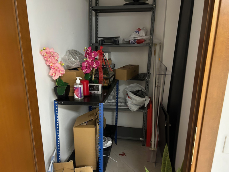 ZONA CENTRALE, in ottima posizione, con ampia possibilità di parcheggio, proponiamo in affitto uf...