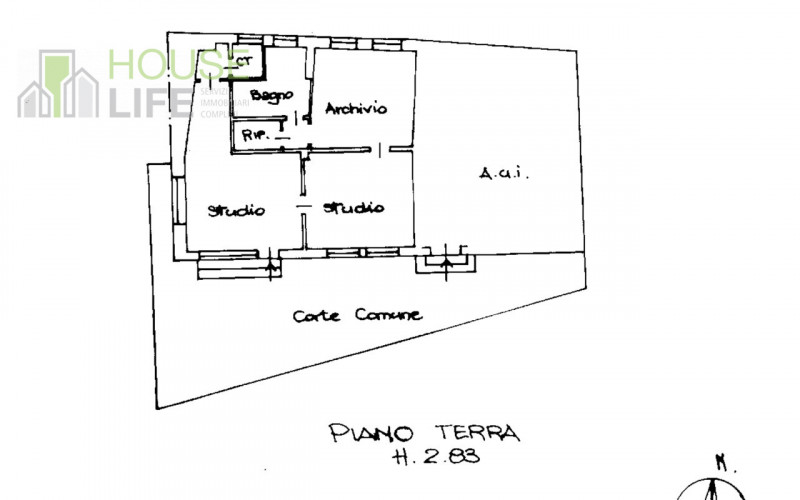 VALLI DEL PASUBIO: in posizione centrale, CASA SINGOLA composta da un tricamere al primo piano, n...