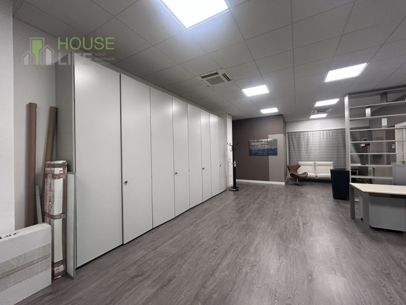 ZANE' - ZONA DIREZIONALE - COMMERCIALE DI PREGIO: Locale direzionale di mq 130 circa situato al p...