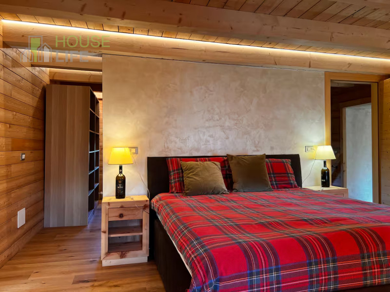 ROANA - TRESCHE CONCA - ELEGANTE CHALET DI MONTAGNA quadrilocale, tre-quattro camere, tre bagni, ...