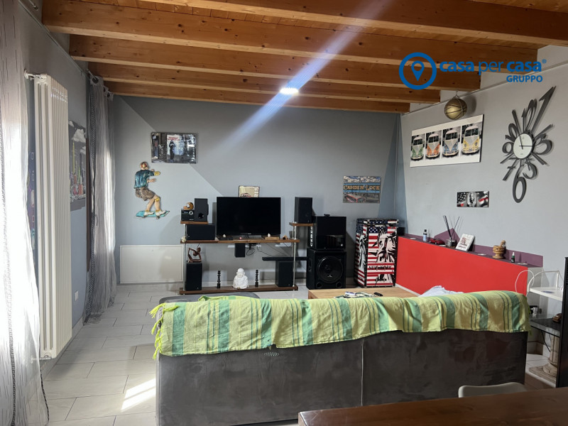 APPROVATO GRUPPO CASA PER CASA: VALUTATO, CONTROLLATO, GESTITO IN ESCLUSIVA!

ZONA:
L’immobile è ...