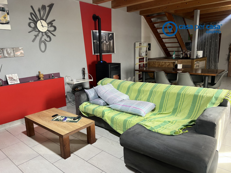 APPROVATO GRUPPO CASA PER CASA: VALUTATO, CONTROLLATO, GESTITO IN ESCLUSIVA!

ZONA:
L’immobile è ...