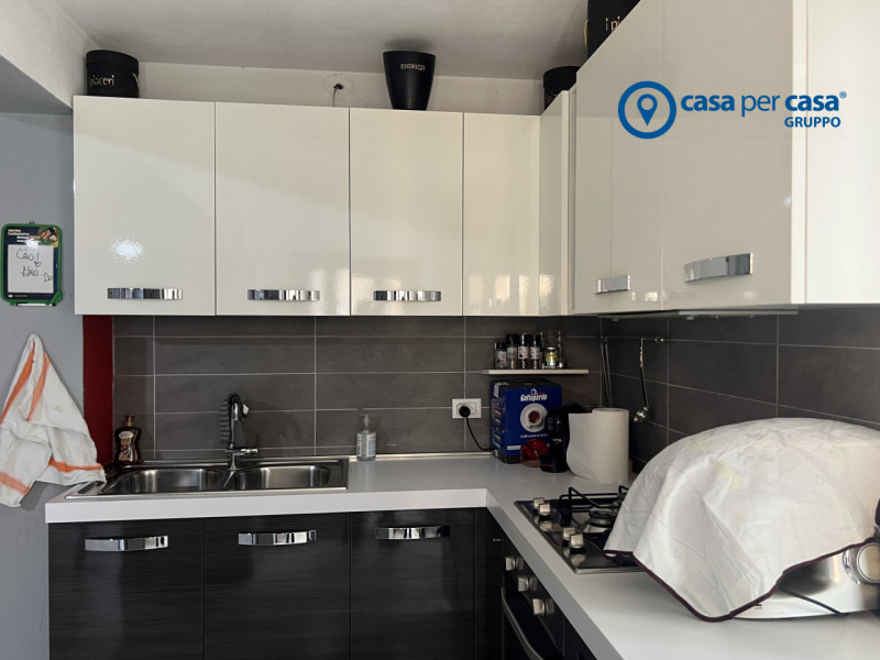 APPROVATO GRUPPO CASA PER CASA: VALUTATO, CONTROLLATO, GESTITO IN ESCLUSIVA!

ZONA:
L’immobile è ...