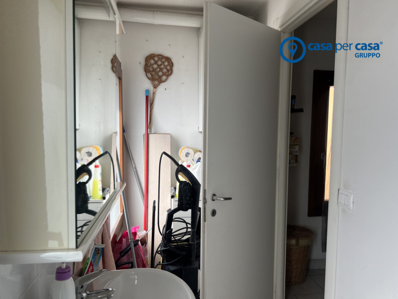 APPROVATO GRUPPO CASA PER CASA: VALUTATO, CONTROLLATO, GESTITO IN ESCLUSIVA!

ZONA:
L’immobile è ...