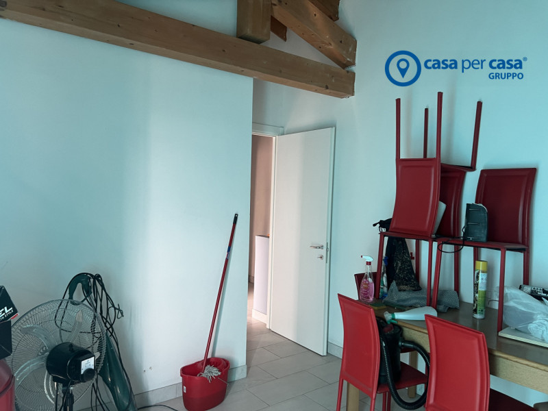 APPROVATO GRUPPO CASA PER CASA: VALUTATO, CONTROLLATO, GESTITO IN ESCLUSIVA!

ZONA:
L’immobile è ...