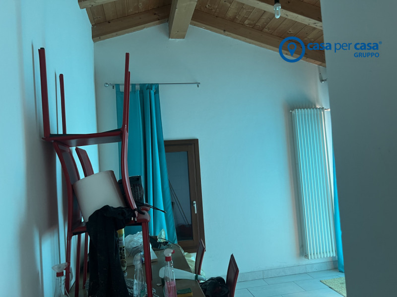 APPROVATO GRUPPO CASA PER CASA: VALUTATO, CONTROLLATO, GESTITO IN ESCLUSIVA!

ZONA:
L’immobile è ...