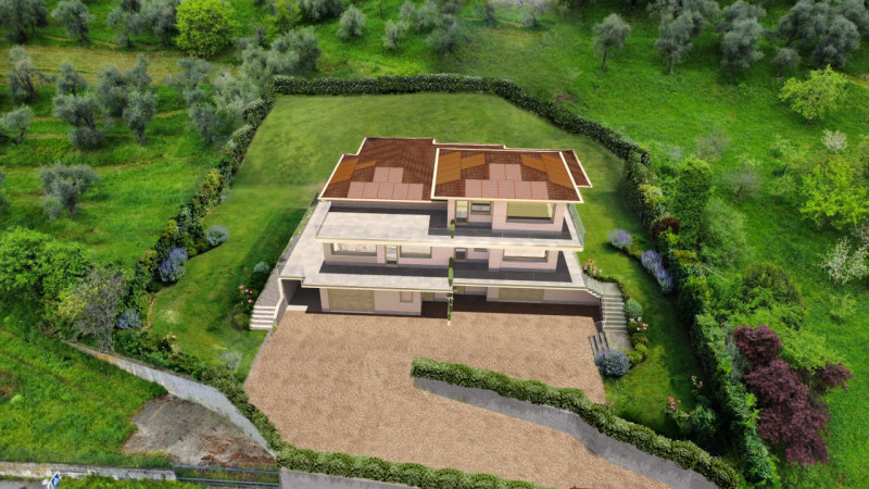 Scopri questa introvabile villetta indipendente bifamiliare, situata in una posizione rialzata ch...