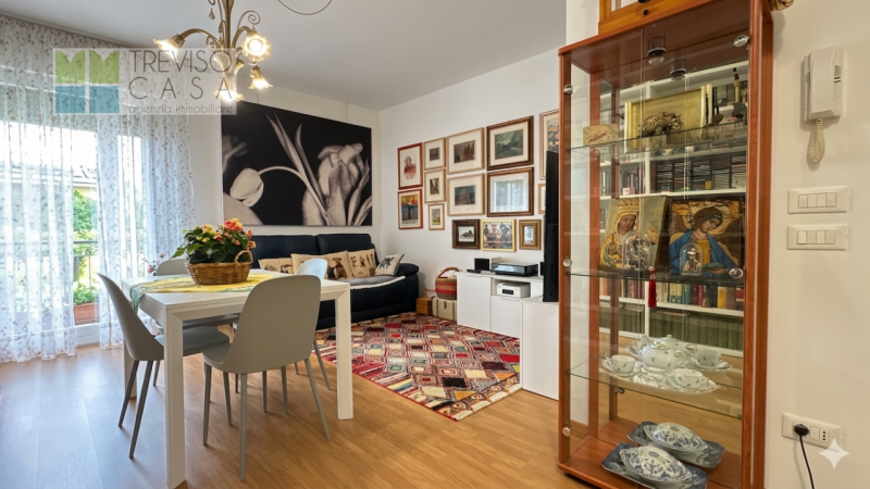 A Lancenigo in zona molto tranquilla e molto ben servita PROPONIAMO IN VENDITA Appartamento a 2 C...