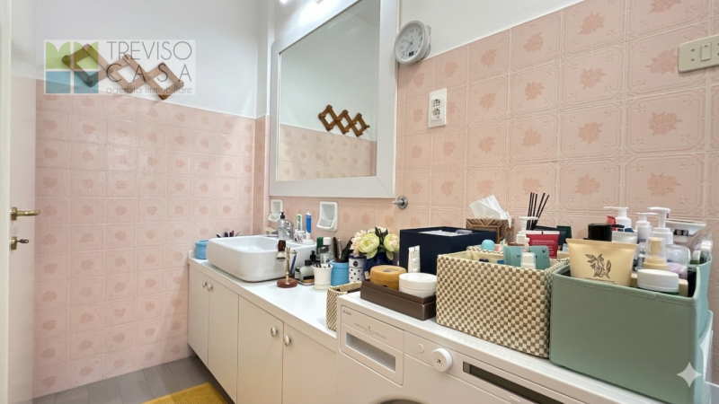 A Lancenigo in zona molto tranquilla e molto ben servita PROPONIAMO IN VENDITA Appartamento a 2 C...