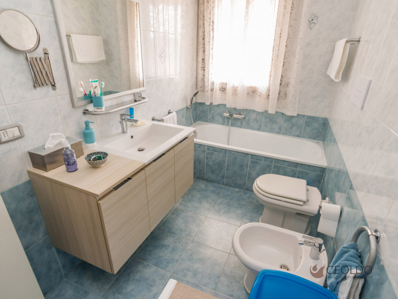NOVENTA Località Noventana: venite a scoprire questo splendido appartamento ultimo piano,  duplex...