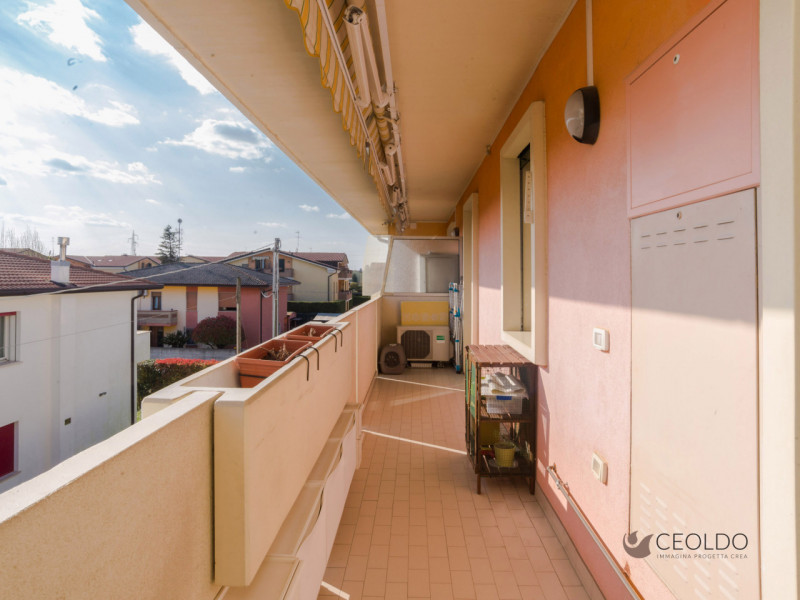 NOVENTA Località Noventana: venite a scoprire questo splendido appartamento ultimo piano,  duplex...