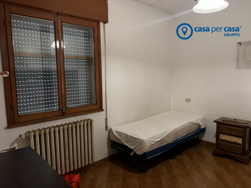 APPROVATO GRUPPO CASA PER CASA: VALUTATO, CONTROLLATO, GESTITO IN ESCLUSIVA!

ZONA:
L'abitazione ...