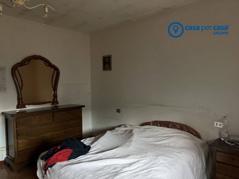 APPROVATO GRUPPO CASA PER CASA: VALUTATO, CONTROLLATO, GESTITO IN ESCLUSIVA!

ZONA:
L'abitazione ...