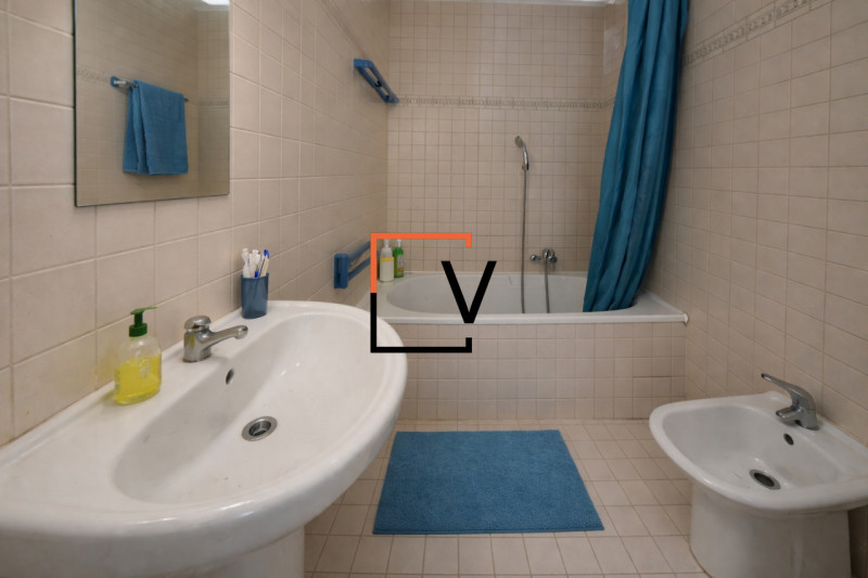 V405 - Proponiamo in vendita a Treviso in via Albertino da Corona (di fronte alla chiesa di San G...