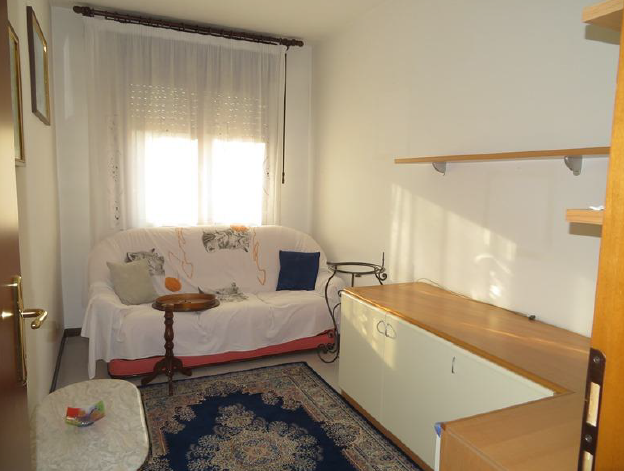 Rif. A.A.347-24

Vendita all'asta - appartamento al 1° piano con garage in data 15 maggio 2026

D...