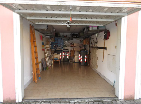 Rif. A.A.347-24

Vendita all'asta - appartamento al 1° piano con garage in data 15 maggio 2026

D...