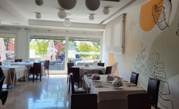 RIF. A.A.246-23

Vendesi all'asta - ristorante in data 14 maggio 2026

Descrizione: trattasi di u...