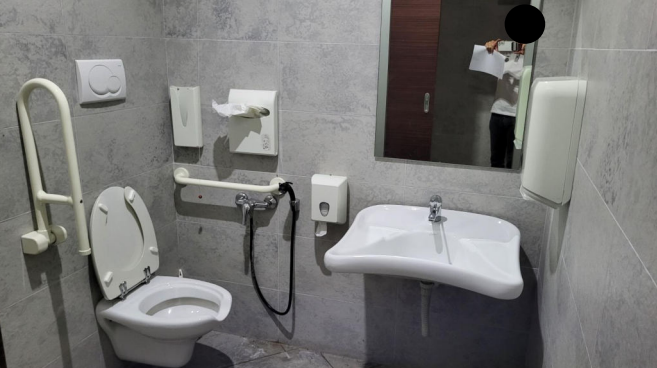 RIF. A.A.246-23

Vendesi all'asta - ristorante in data 14 maggio 2026

Descrizione: trattasi di u...