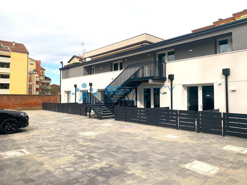 VICENZA – Santa Bertilla

NUOVO MONO al piano PRIMO in AFFITTO  in classe energetica A4

Cosi Com...