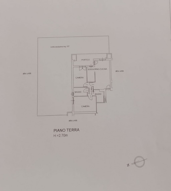 Vendiamo bellissimo appartamento con giardino in zona semicentrale a Conegliano, comodo a tutti i...