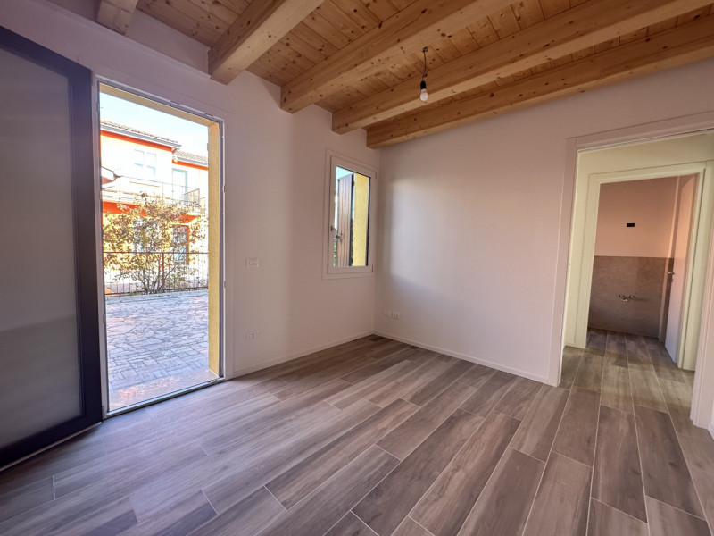 Brusegana. Euro 375.000 prezzo non trattabile. Casa schiera, su 2 livelli.  Classe A4, ep 26,16 k...