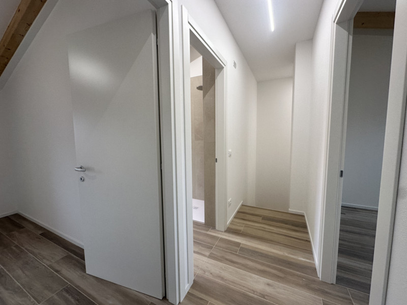 Brusegana. Euro 375.000 prezzo non trattabile. Casa schiera, su 2 livelli.  Classe A4, ep 26,16 k...