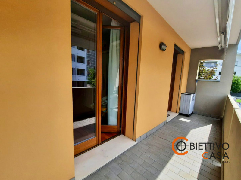 Nel quartiere S. Agostino di Albignasego, Disponibile dal 1 maggio, elegante appartamento triloca...