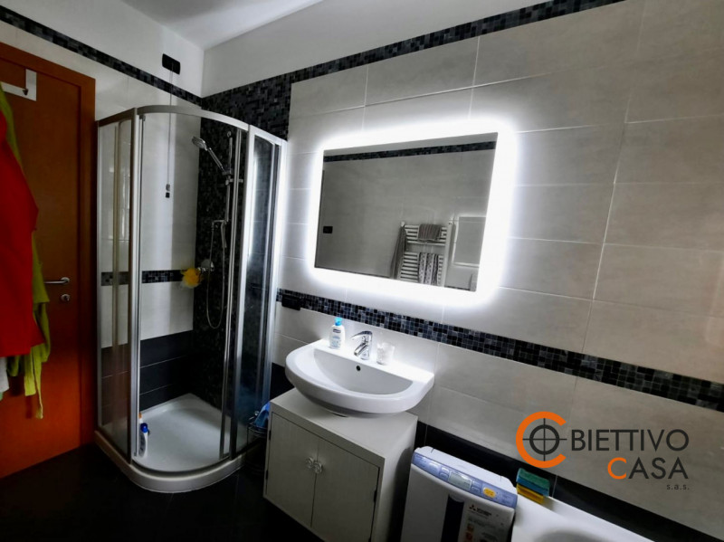 Nel quartiere S. Agostino di Albignasego, Disponibile dal 1 maggio, elegante appartamento triloca...