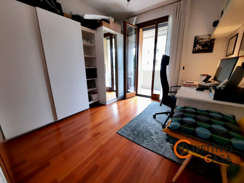 Nel quartiere S. Agostino di Albignasego, Disponibile dal 1 maggio, elegante appartamento triloca...