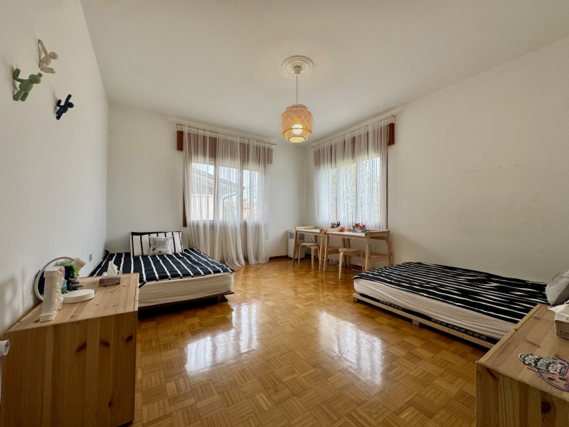 Rossano Veneto - Villa singola su lotto di 650 mq - Euro 299.000

Trattativa riservata Unica Immo...