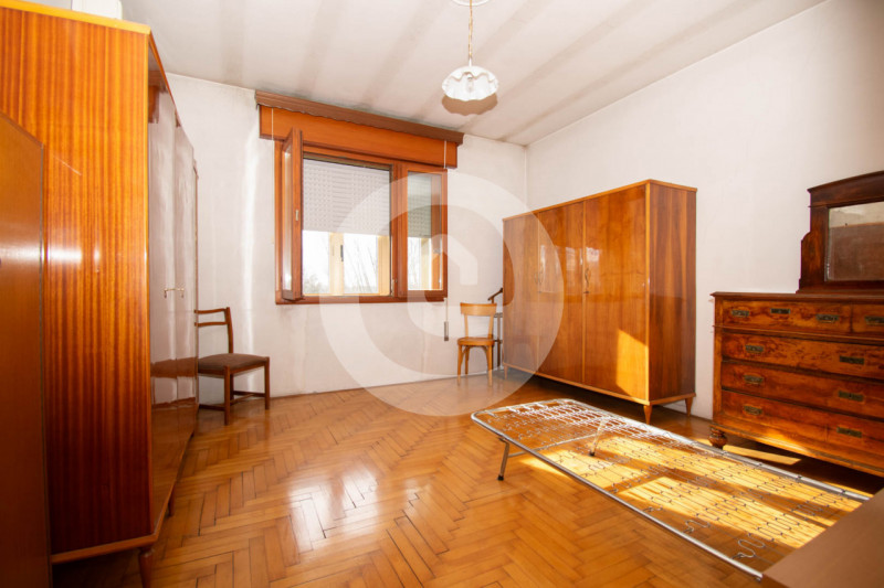 In vendita a San Giorgio delle Pertiche (PD), in una zona tranquilla e immersa nel verde, proponi...