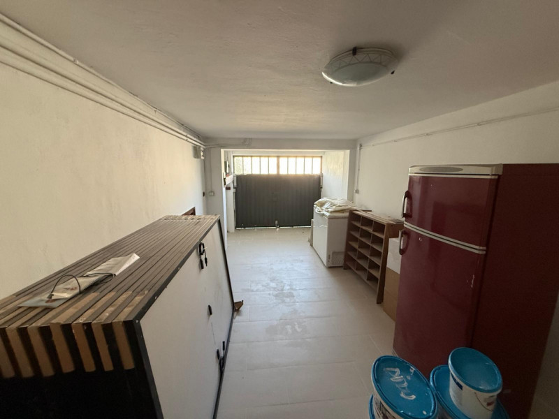 A Marocco di Mogliano Veneto, in zona tranquilla e residenziale, proponiamo in vendita ampia porz...