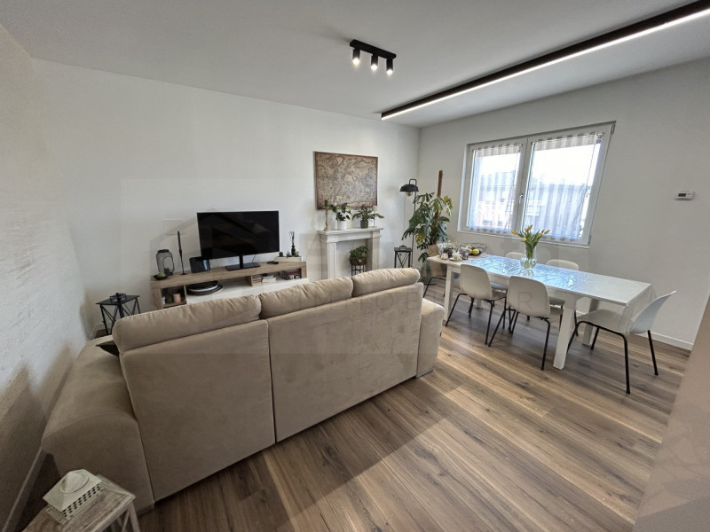 In vendita, nel cuore di Limena, proponiamo un elegante appartamento trilocale situato al secondo...