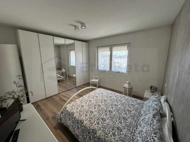 In vendita, nel cuore di Limena, proponiamo un elegante appartamento trilocale situato al secondo...