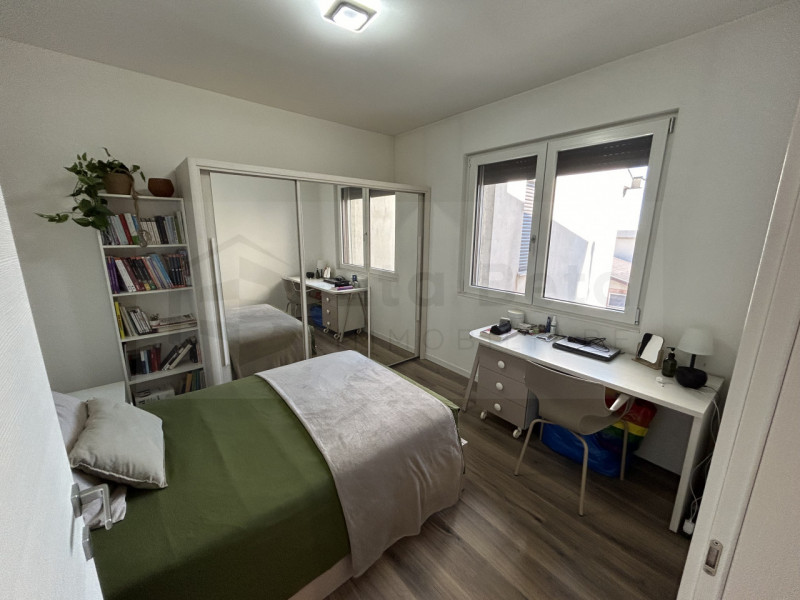 In vendita, nel cuore di Limena, proponiamo un elegante appartamento trilocale situato al secondo...